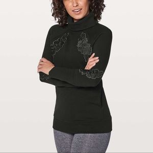Lululemon Embroider To Me Sweater/Pullover Size 2